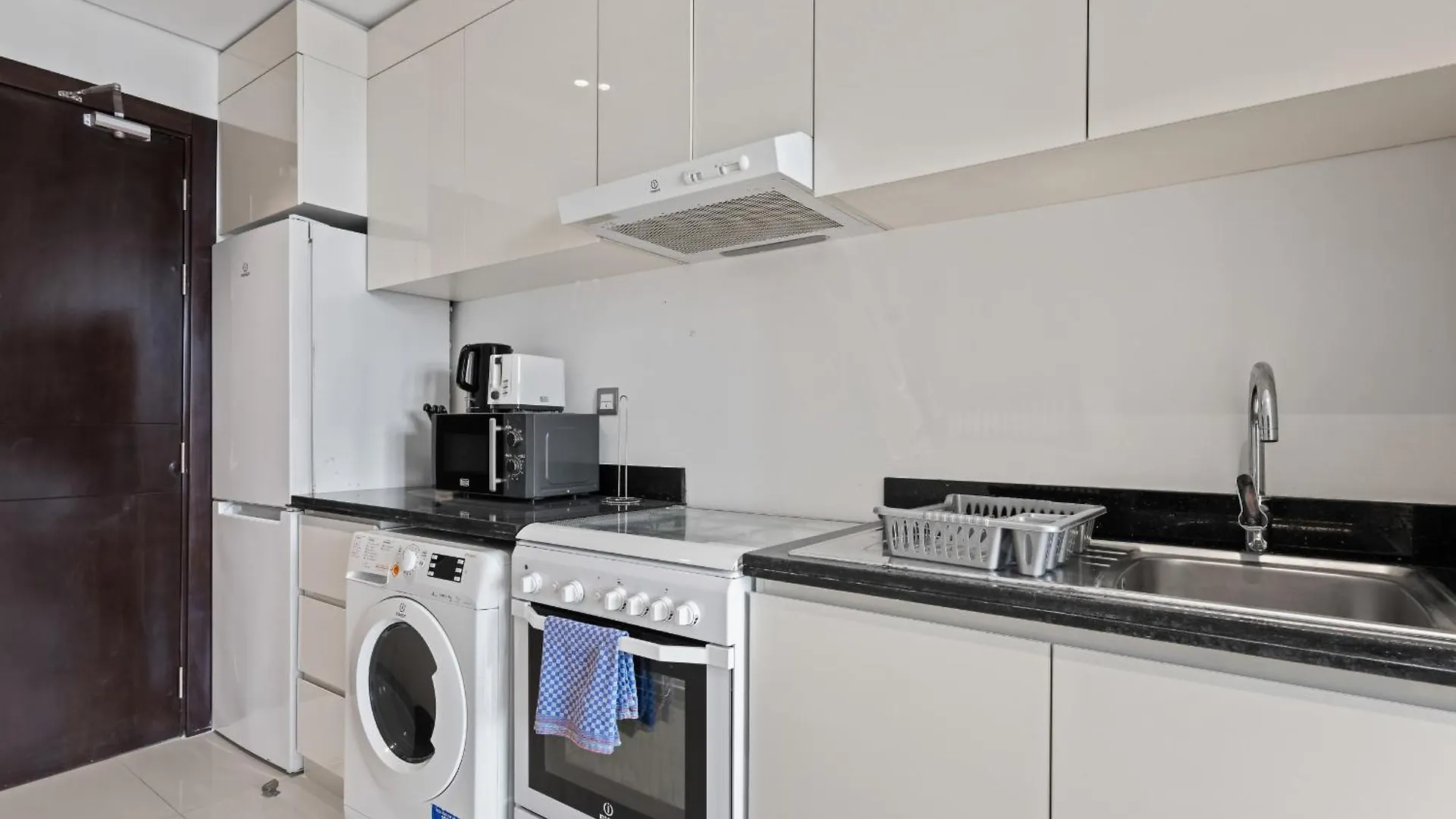 Sophisticated Studio In Ghalia, Jvc-12 Dubai Apartment