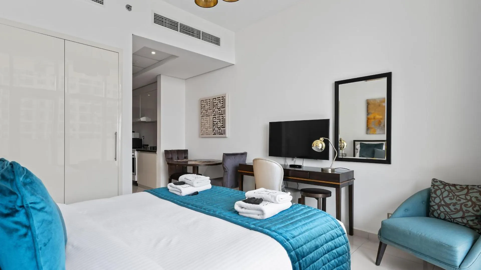 Apartment Sophisticated Studio In Ghalia, Jvc-12 Dubai United Arab Emirates